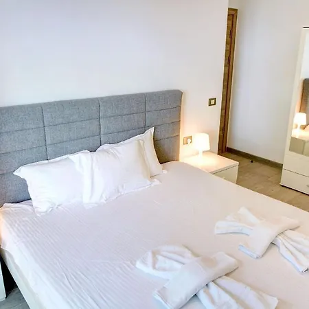 Hampton 1 By Alz Appartement Năvodari