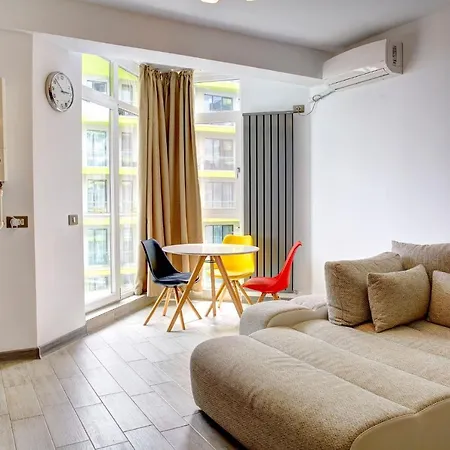 Hampton 1 By Alz Appartement Năvodari