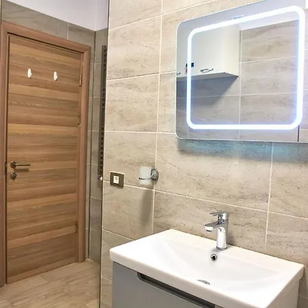 Hampton 1 By Alz Appartement Năvodari