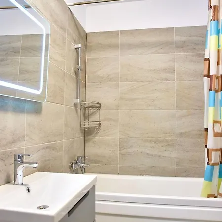 Hampton 1 By Alz Appartement Năvodari